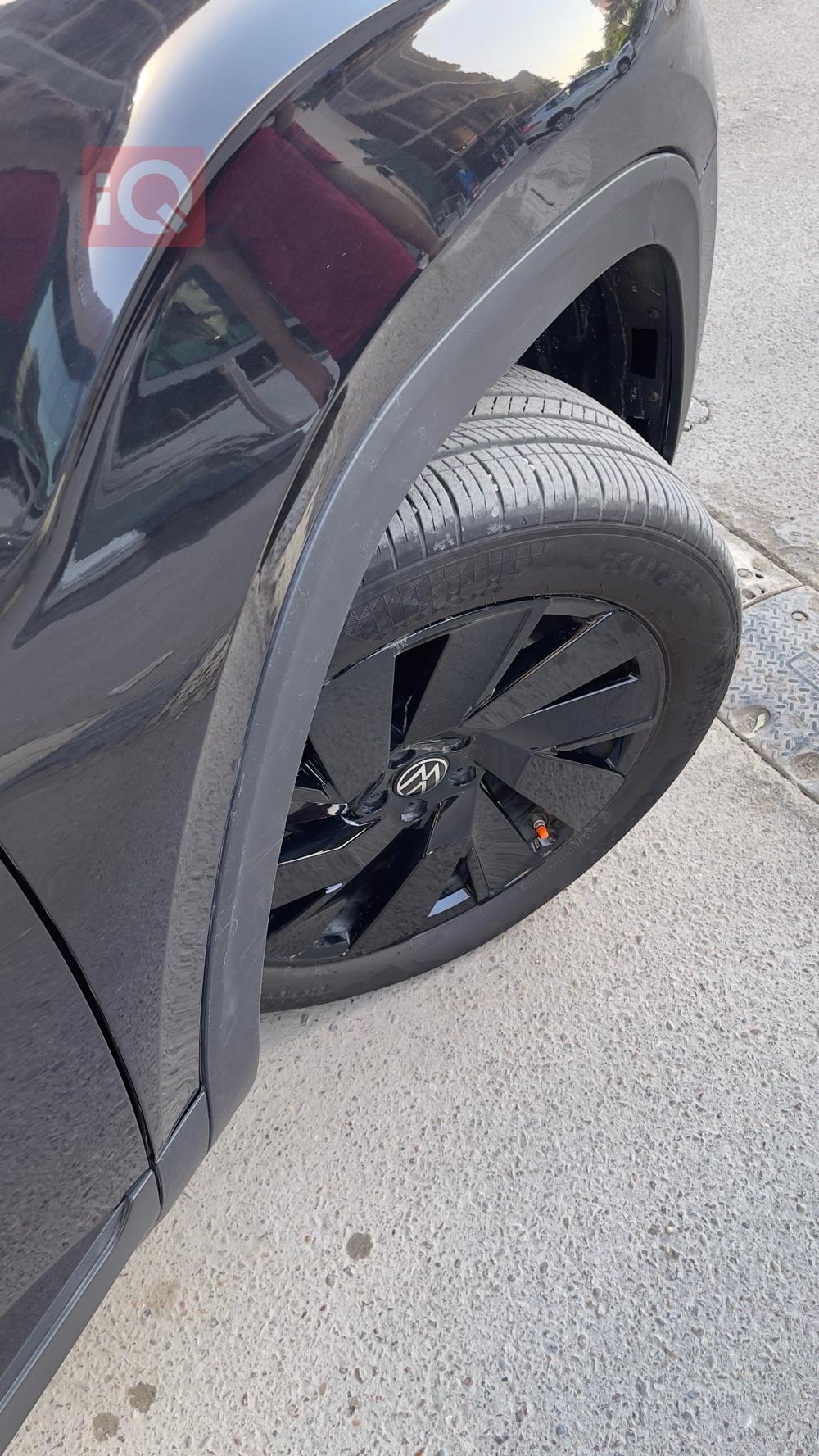 ڤۆڵکسواگن ئەتلەس